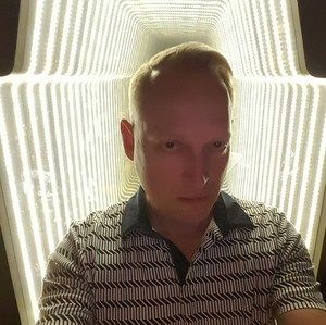 Meet your Posher, Scott